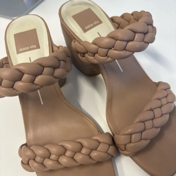 Dolce Vita Women's Braided Tan Sandals - Picture 1 of 2